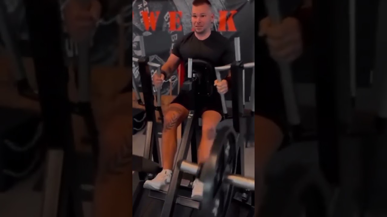 Gymfactory.eu / L7X Row Machine – Lever Seated Row